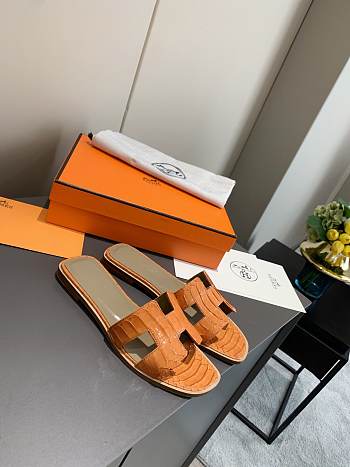 Oran Sandal in Orange 