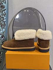 Louis Vuitton Snow Boots Beige  - 2