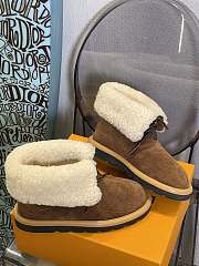 Louis Vuitton Snow Boots Beige  - 3