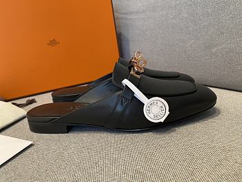 GUCCI Black Princetown Classic Loafers 212451F121017