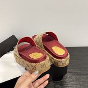 Gucci GG Supreme platform sandals - 3