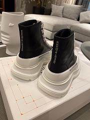 Alexander McQueen Tread Slick Boots - 2