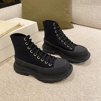 Alexander McQueen Tread Slick Boots 001