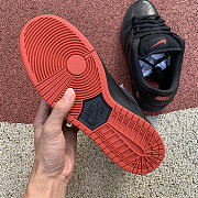 Nike SB Dunk Low Black Pigeon 883232-008 - 4