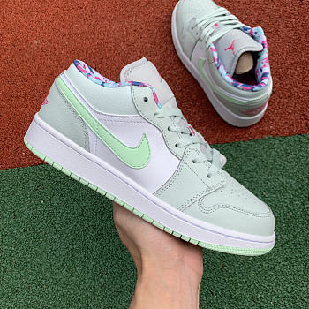 Jordan 1 Low Barely Grey Frosted Spruce (GS) - 554723-051