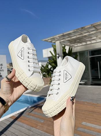 Prada Wheel Re-Nylon Gabardine sneakers White - 02