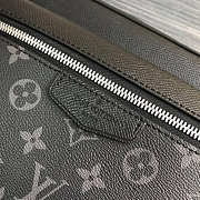 Louis Vuitton Outdoor Messenger Monogram Eclipse Taiga Black M30233-Size : 29.5-20-10.5CM     - 2