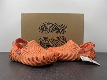 Crocs x Salehe Bembury fingerprint hole shoes orange - 207393-6RL