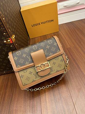 Louis Vuitton Dauphine bag MM M45958 25x17x10.5cm