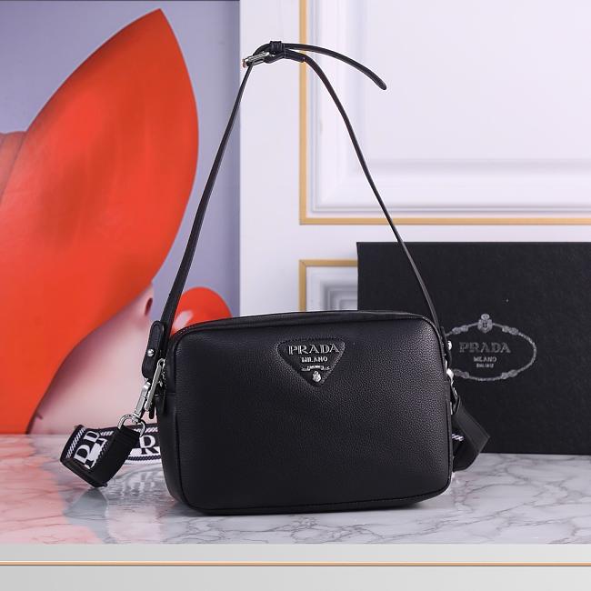 Prada Black Medium Leather Bag 22cm*14cm*8cm - 1